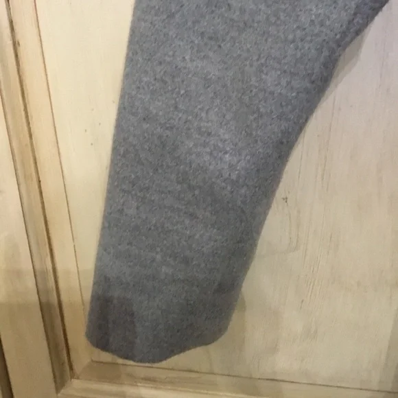 The Fifth Label Women’s Light Gray Minimalist Coat Size M EUC - Picture 6 of 8